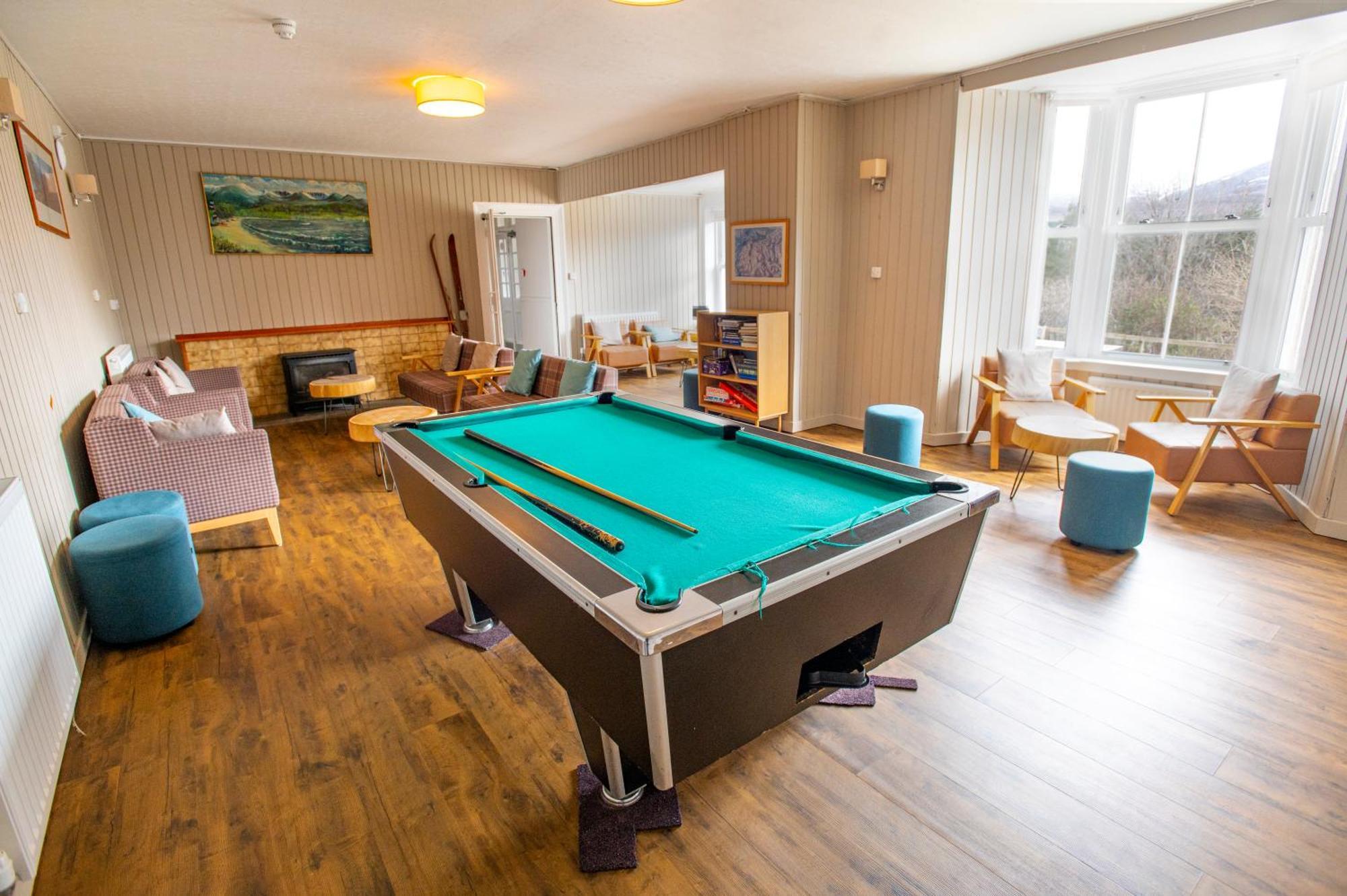 Cairngorm Lodge Youth Hostel Loch Morlich Buitenkant foto