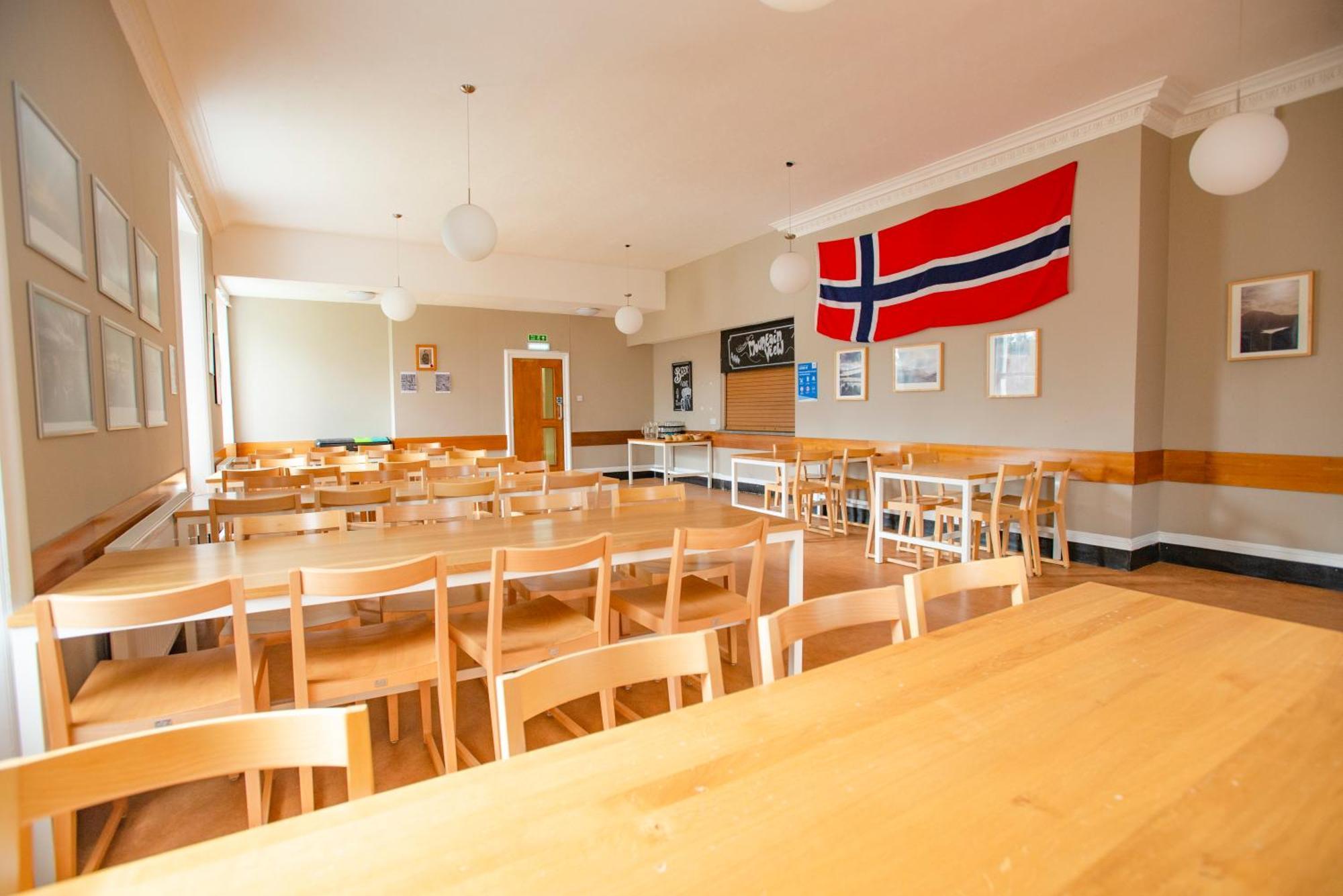 Cairngorm Lodge Youth Hostel Loch Morlich Buitenkant foto