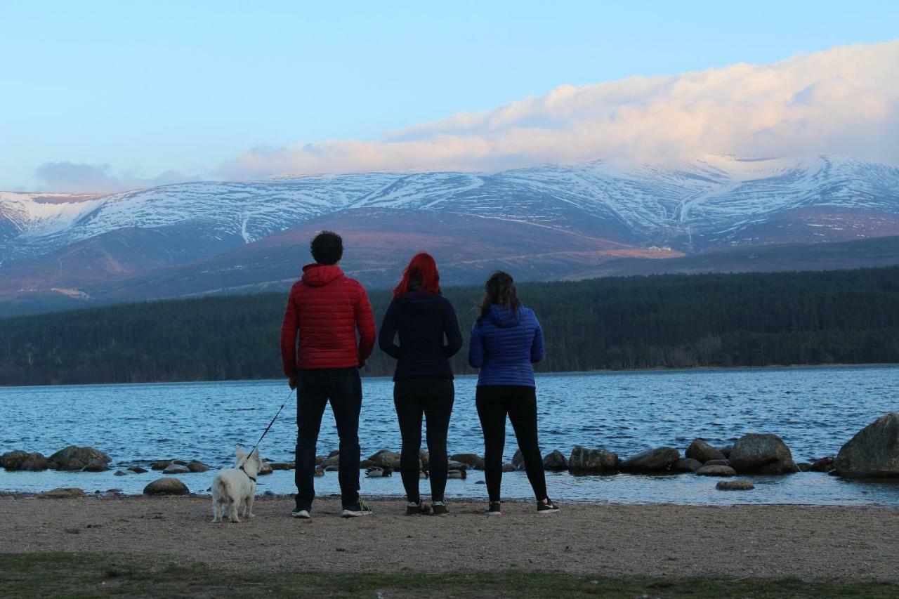 Cairngorm Lodge Youth Hostel Loch Morlich Buitenkant foto